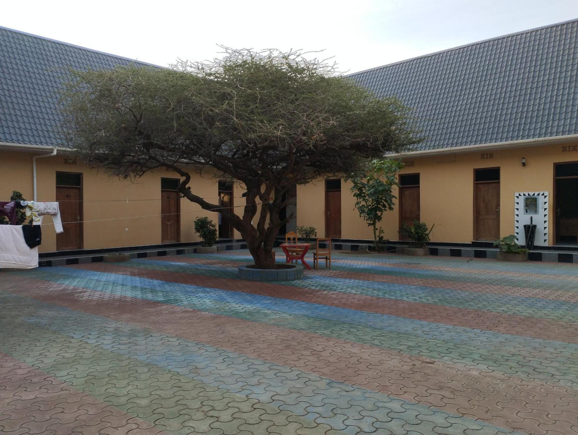Mangola Lake Eyasi Safari Motel المظهر الخارجي الصورة